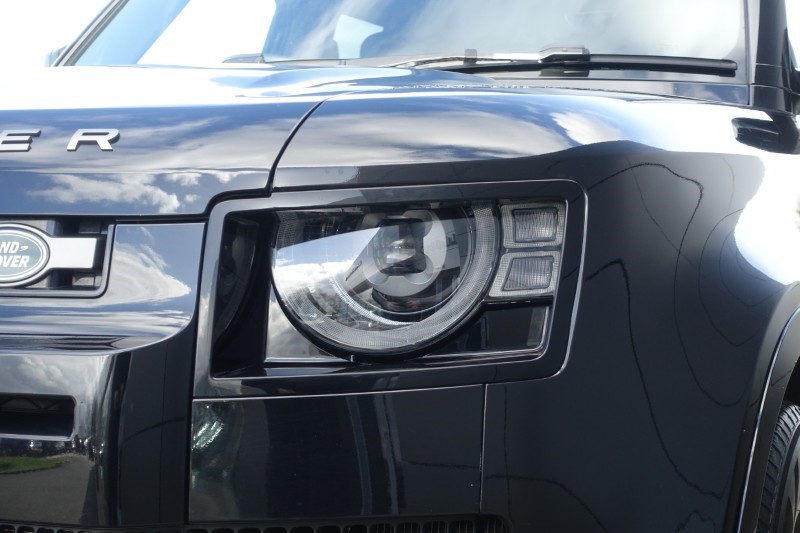 2025 (25) LAND ROVER DEFENDER 3.0 D350 X-Dynamic HSE 130 5dr Auto 5272907