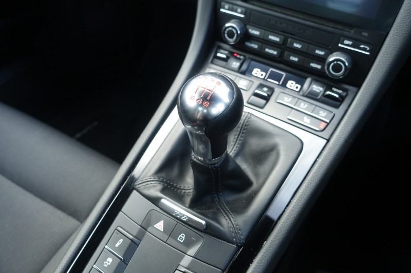 2020 (70) PORSCHE CAYMAN 2.0 T 2dr 5262221