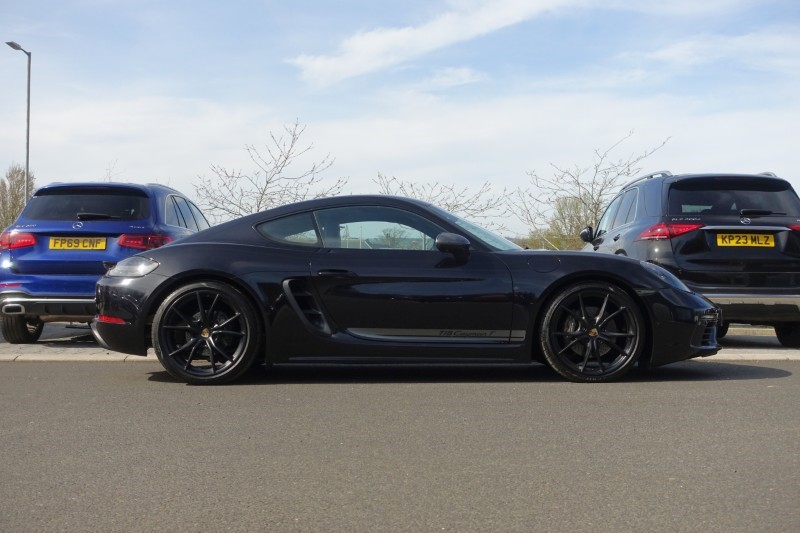 2020 (70) PORSCHE CAYMAN 2.0 T 2dr 5262213