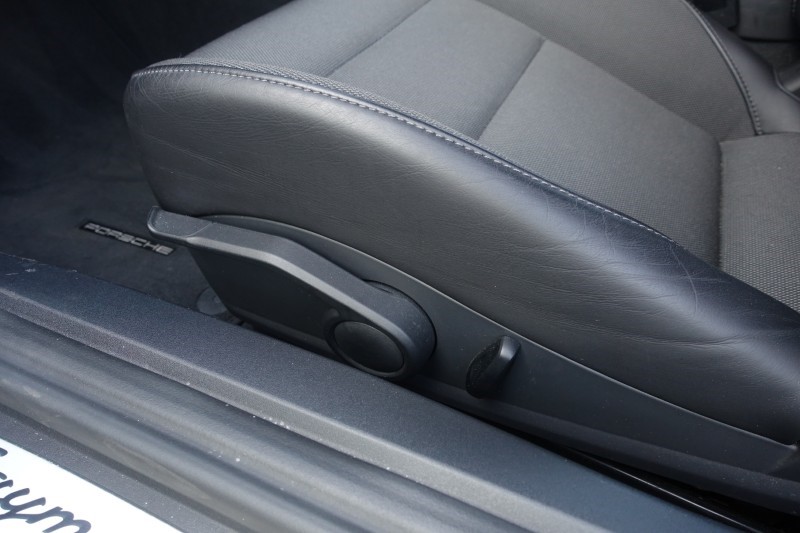 2020 (70) PORSCHE CAYMAN 2.0 T 2dr 5262239