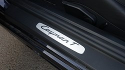 2020 (70) PORSCHE CAYMAN 2.0 T 2dr 5262240