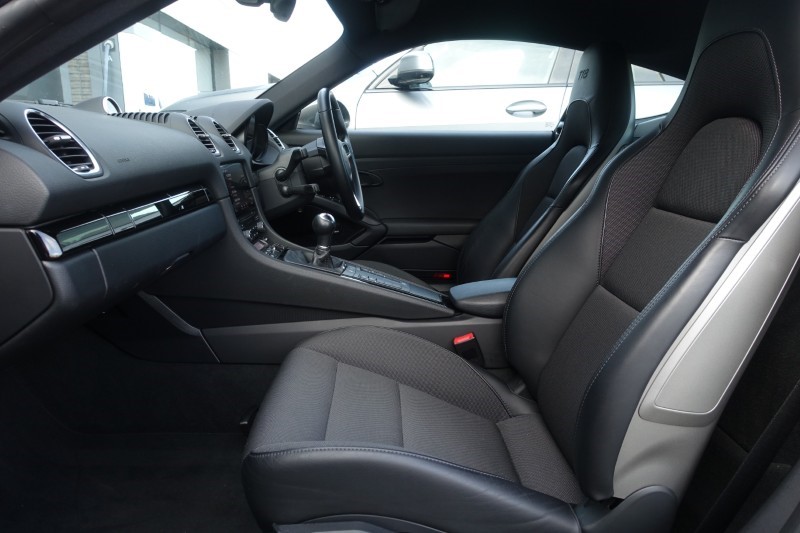 2020 (70) PORSCHE CAYMAN 2.0 T 2dr 5262212