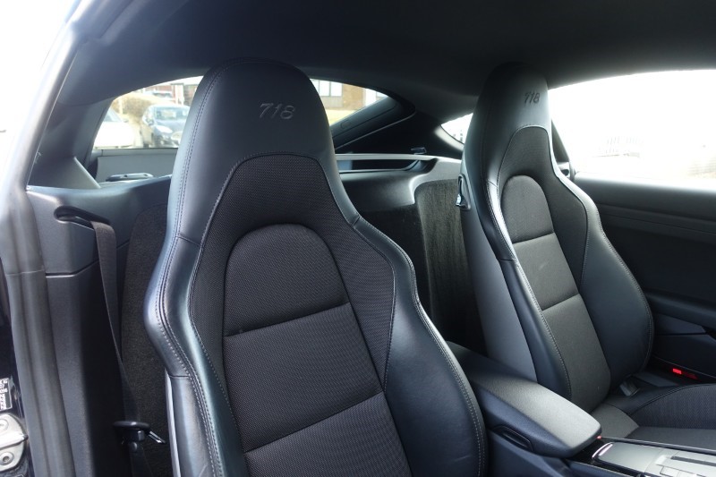 2020 (70) PORSCHE CAYMAN 2.0 T 2dr 5262250