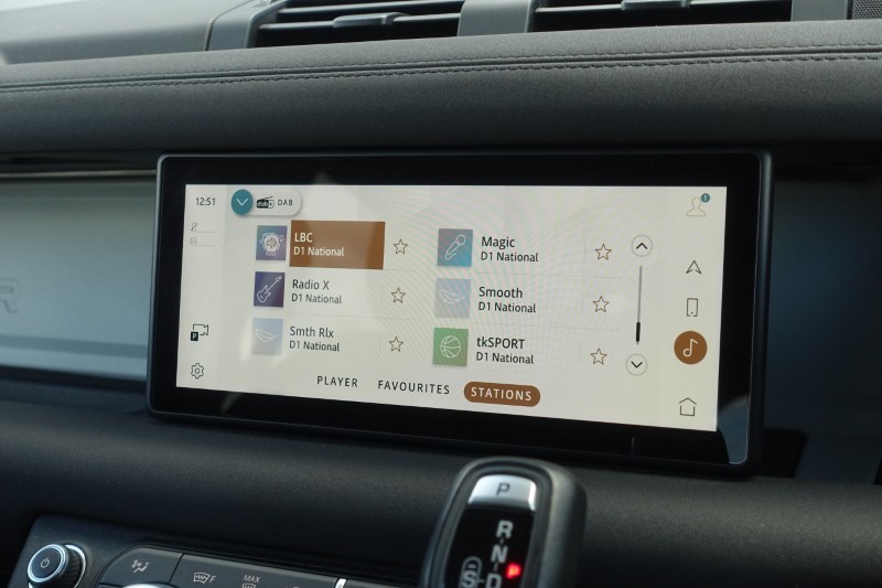 2022 (22) LAND ROVER DEFENDER 3.0 D250 SE 110 5dr Auto 5284173