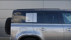 2022 (22) LAND ROVER DEFENDER 3.0 D250 SE 110 5dr Auto 5284157