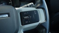 2022 (22) LAND ROVER DEFENDER 3.0 D250 SE 110 5dr Auto 5284169