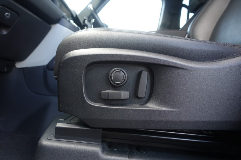 2022 (22) LAND ROVER DEFENDER 3.0 D250 SE 110 5dr Auto 5284195