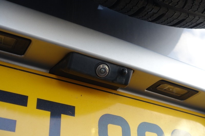 2022 (22) LAND ROVER DEFENDER 3.0 D250 SE 110 5dr Auto 5284161