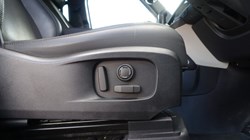 2022 (22) LAND ROVER DEFENDER 3.0 D250 SE 110 5dr Auto 5284181