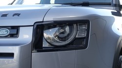 2022 (22) LAND ROVER DEFENDER 3.0 D250 SE 110 5dr Auto 5284166