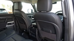 2022 (22) LAND ROVER DEFENDER 3.0 D250 SE 110 5dr Auto 5284186