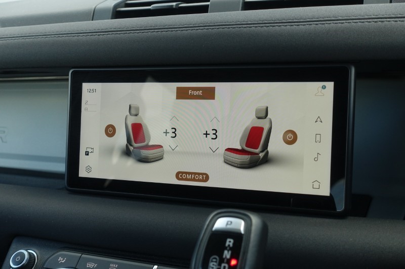 2022 (22) LAND ROVER DEFENDER 3.0 D250 SE 110 5dr Auto 5284175