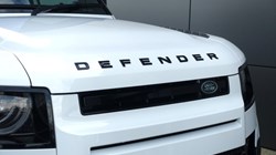 2022 (72) LAND ROVER DEFENDER 3.0 D300 X-Dynamic HSE 110 5dr Auto 5248959
