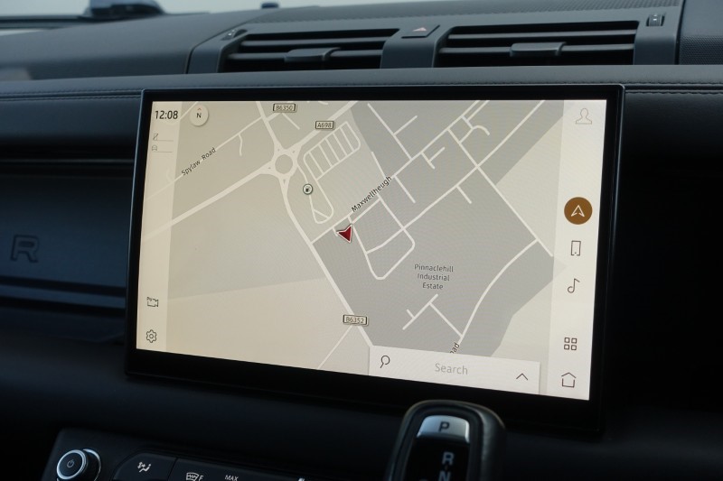 2022 (72) LAND ROVER DEFENDER 3.0 D300 X-Dynamic HSE 110 5dr Auto 5248949