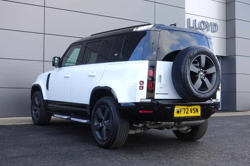 2022 (72) LAND ROVER DEFENDER 3.0 D300 X-Dynamic HSE 110 5dr Auto 5248940