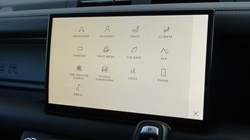 2022 (72) LAND ROVER DEFENDER 3.0 D300 X-Dynamic HSE 110 5dr Auto 5248977