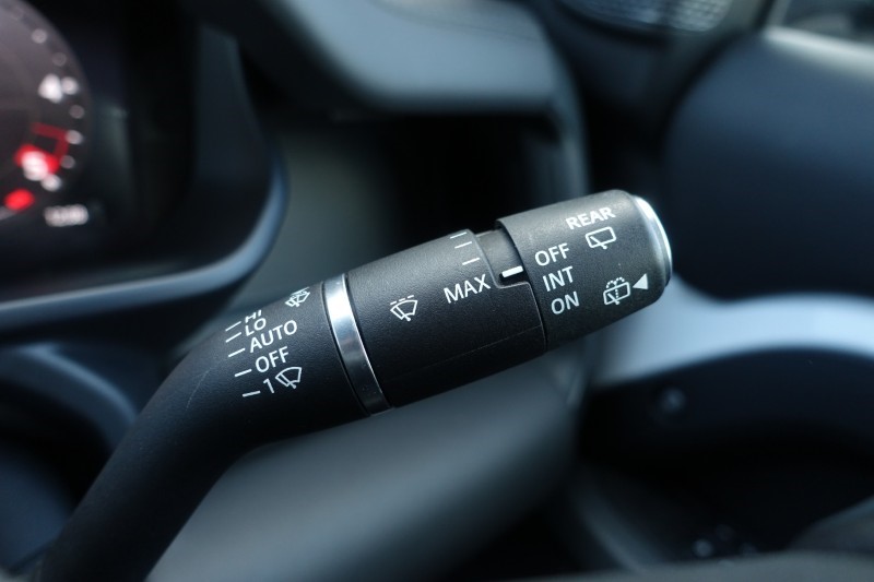 2022 (72) LAND ROVER DEFENDER 3.0 D300 X-Dynamic HSE 110 5dr Auto 5248973