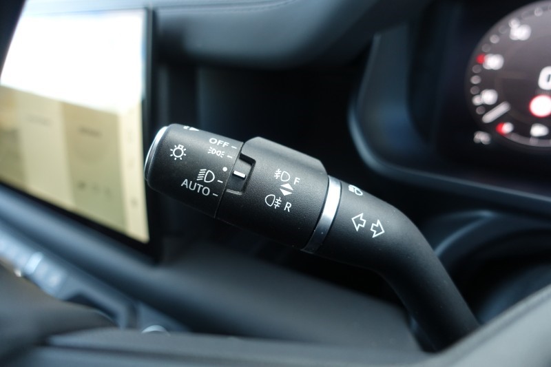 2022 (72) LAND ROVER DEFENDER 3.0 D300 X-Dynamic HSE 110 5dr Auto 5248974