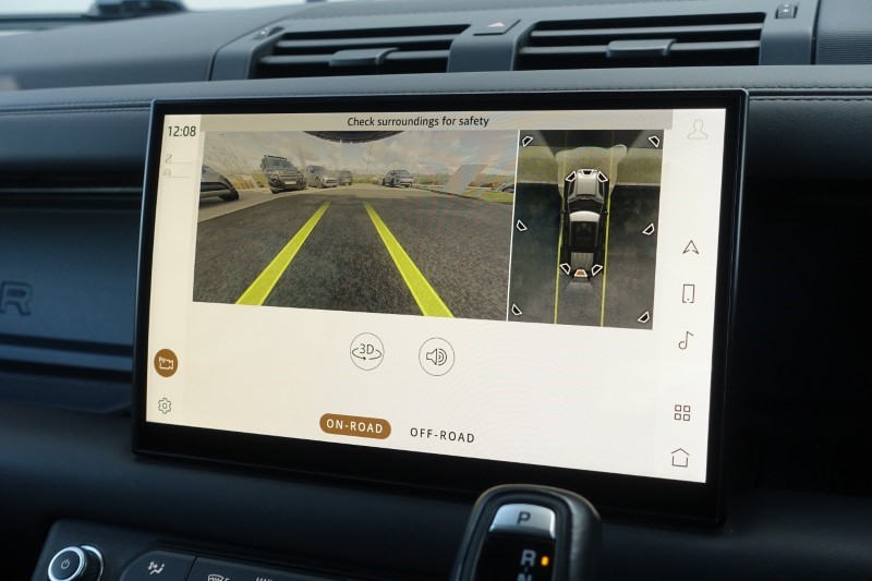 2022 (72) LAND ROVER DEFENDER 3.0 D300 X-Dynamic HSE 110 5dr Auto 5248950