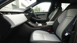 2025 (75) LAND ROVER RANGE ROVER EVOQUE 1.5 P270e Edition 5dr Auto 5285662