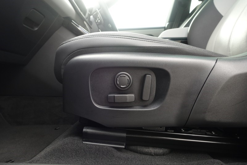 2025 (75) LAND ROVER RANGE ROVER EVOQUE 1.5 P270e Edition 5dr Auto 5285720