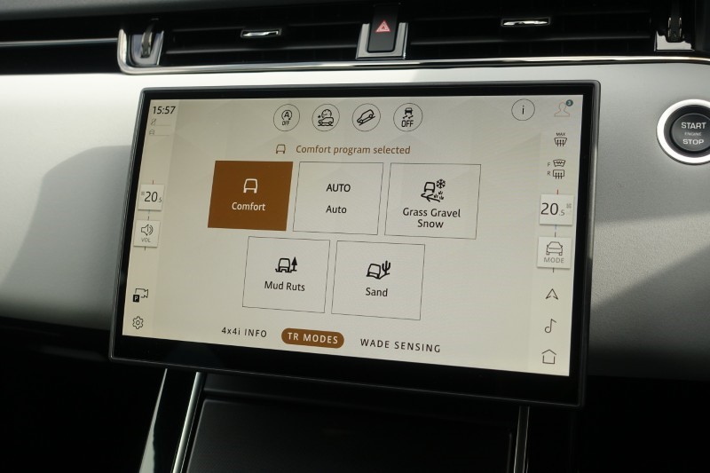 2025 (75) LAND ROVER RANGE ROVER EVOQUE 1.5 P270e Edition 5dr Auto 5285697