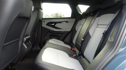2025 (75) LAND ROVER RANGE ROVER EVOQUE 1.5 P270e Edition 5dr Auto 5285663