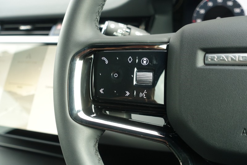 2025 (75) LAND ROVER RANGE ROVER EVOQUE 1.5 P270e Edition 5dr Auto 5285695