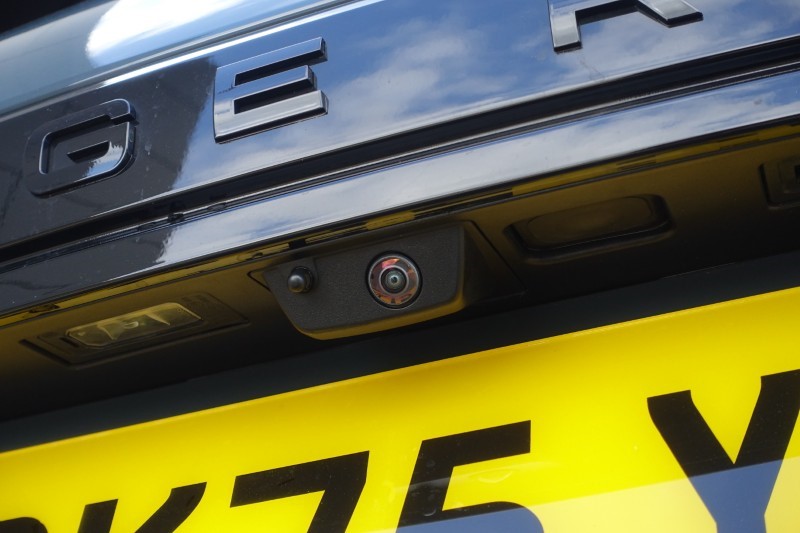 2025 (75) LAND ROVER RANGE ROVER EVOQUE 1.5 P270e Edition 5dr Auto 5285686