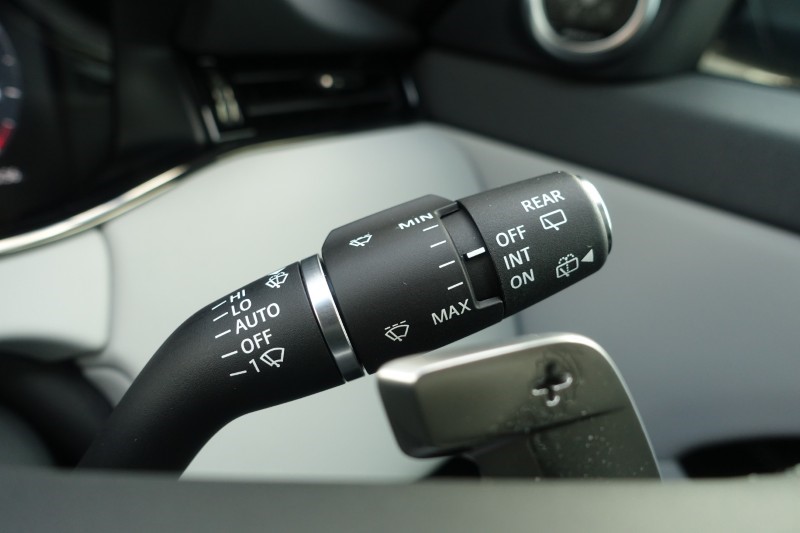 2025 (75) LAND ROVER RANGE ROVER EVOQUE 1.5 P270e Edition 5dr Auto 5285693