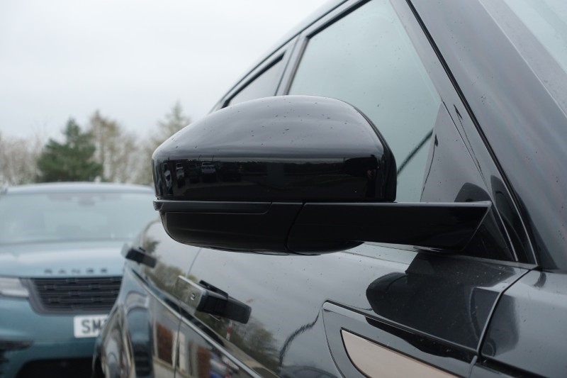 2023 (23) LAND ROVER RANGE ROVER EVOQUE 2.0 D200 R-Dynamic SE 5dr Auto 5270529