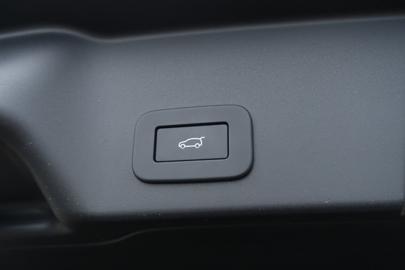 2023 (23) LAND ROVER RANGE ROVER EVOQUE 2.0 D200 R-Dynamic SE 5dr Auto 5270541