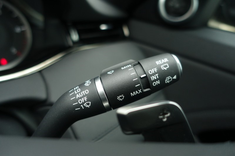 2023 (23) LAND ROVER RANGE ROVER EVOQUE 2.0 D200 R-Dynamic SE 5dr Auto 5270543