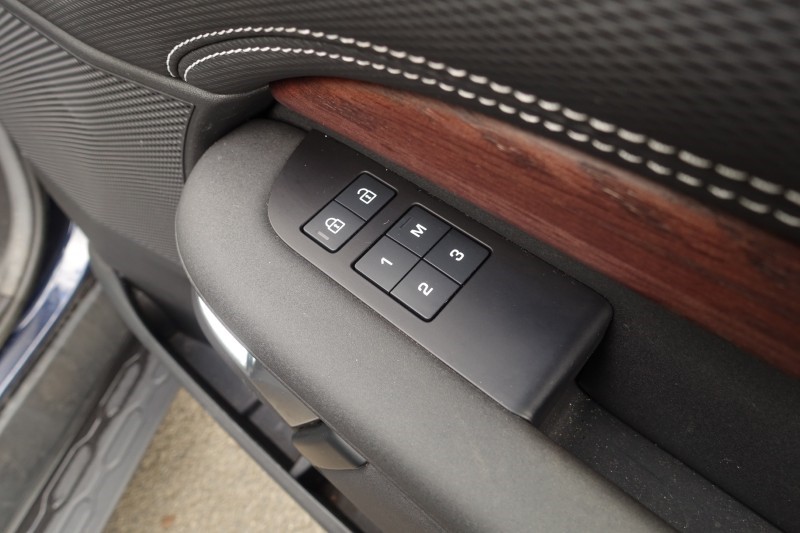 2022 (72) LAND ROVER COMMERCIAL DISCOVERY 3.0 D300 R-Dynamic HSE Commercial Auto 5324155