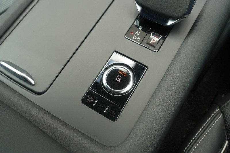 2022 (72) LAND ROVER COMMERCIAL DISCOVERY 3.0 D300 R-Dynamic HSE Commercial Auto 5324149