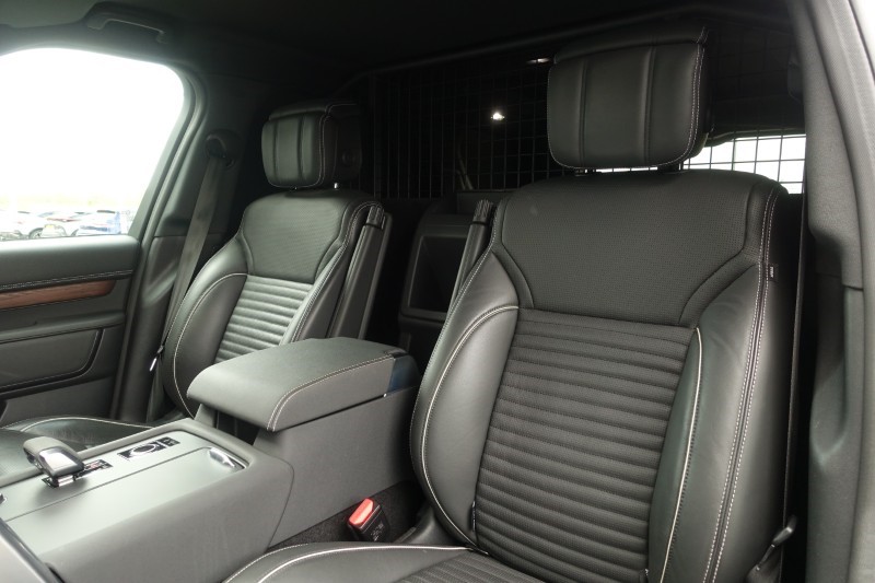 2022 (72) LAND ROVER COMMERCIAL DISCOVERY 3.0 D300 R-Dynamic HSE Commercial Auto 5324099