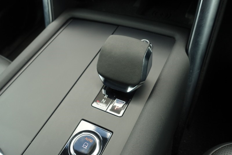 2022 (72) LAND ROVER COMMERCIAL DISCOVERY 3.0 D300 R-Dynamic HSE Commercial Auto 5324108