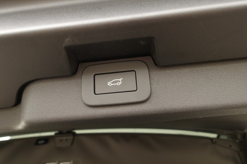 2025 (75) LAND ROVER DISCOVERY 3.0 D350 Metropolitan Edition 5dr Auto 5294808