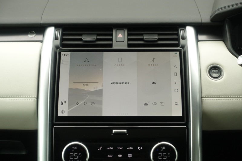 2025 (75) LAND ROVER DISCOVERY 3.0 D350 Metropolitan Edition 5dr Auto 5294784