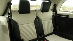 2025 (75) LAND ROVER DISCOVERY 3.0 D350 Metropolitan Edition 5dr Auto 5294807