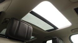 2025 (75) LAND ROVER DISCOVERY 3.0 D350 Metropolitan Edition 5dr Auto 5294834