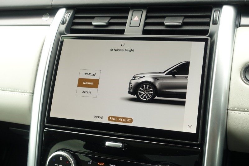 2025 (75) LAND ROVER DISCOVERY 3.0 D350 Metropolitan Edition 5dr Auto 5294819