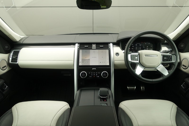 2025 (75) LAND ROVER DISCOVERY 3.0 D350 Metropolitan Edition 5dr Auto 5294779