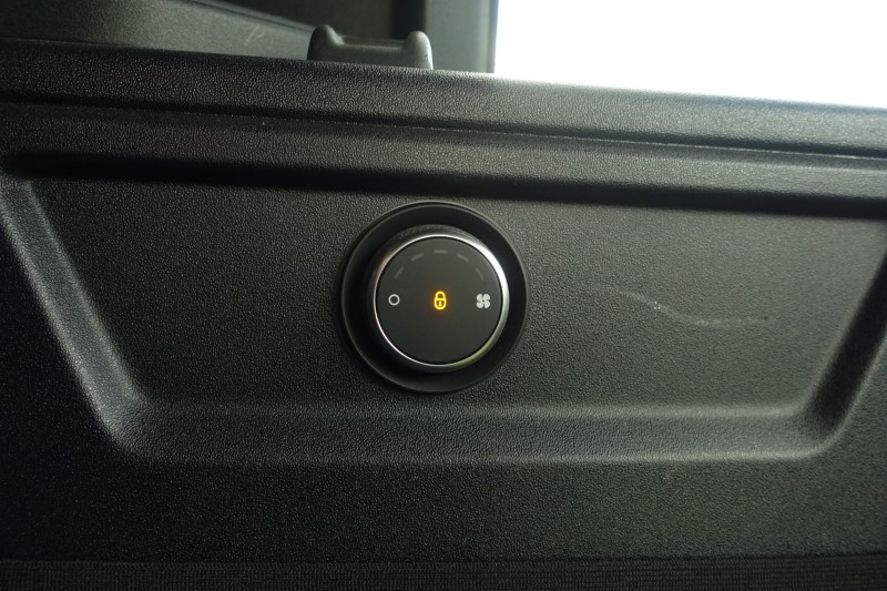 2022 (72) LAND ROVER DEFENDER 5.0 P525 V8 Carpathian Edition 110 5dr Auto 5316955