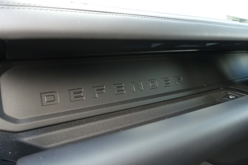 2022 (72) LAND ROVER DEFENDER 5.0 P525 V8 Carpathian Edition 110 5dr Auto 5316990