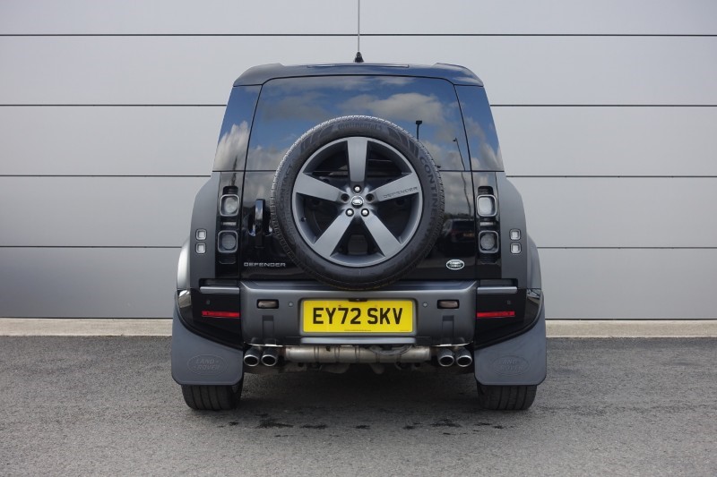 2022 (72) LAND ROVER DEFENDER 5.0 P525 V8 Carpathian Edition 110 5dr Auto 5316918