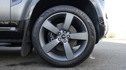 2022 (72) LAND ROVER DEFENDER 5.0 P525 V8 Carpathian Edition 110 5dr Auto 5316920