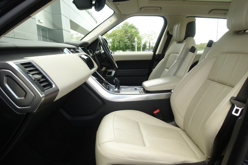 2018 (68) LAND ROVER RANGE ROVER SPORT 3.0 SDV6 HSE 5dr Auto 5371071
