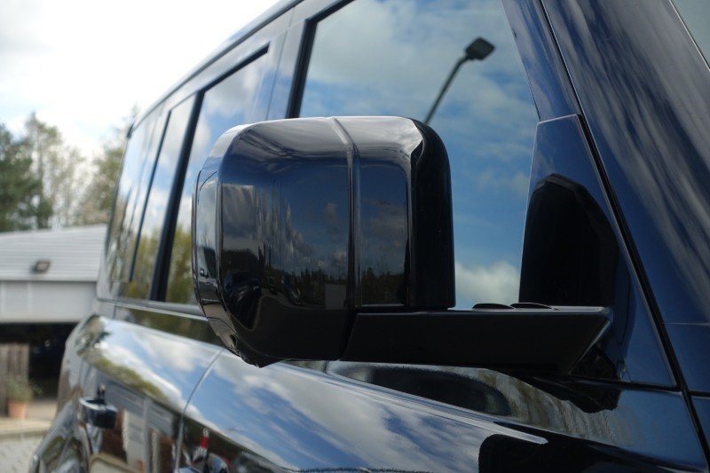 2026 (75) LAND ROVER DEFENDER 3.0 D350 X-Dynamic HSE 110 5dr Auto 5311204