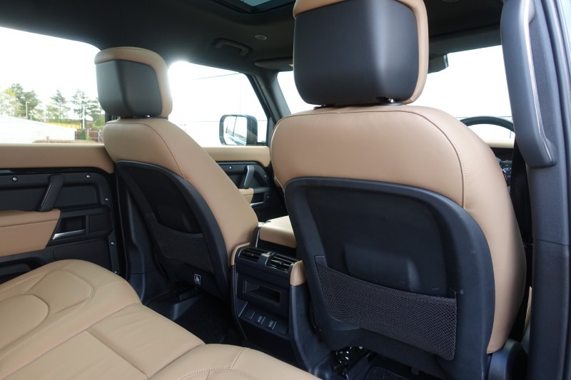 2026 (75) LAND ROVER DEFENDER 3.0 D350 X-Dynamic HSE 110 5dr Auto 5311240